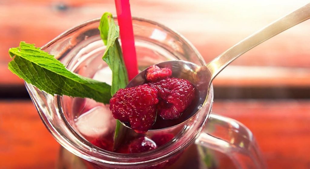 Healthy Fruit Sangria