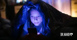 The Damaging Effects of Using Your Smartphone at Night